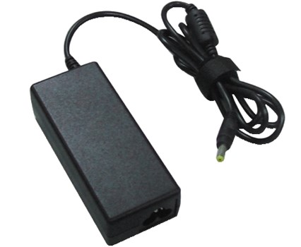 Alimentatore 19Vcc 4.74A 90W per notebook Compaq,ACER,ASUS