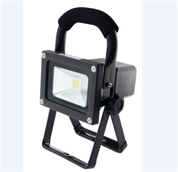 SHOP  Faretto a LED ricaricabile 10W IP65